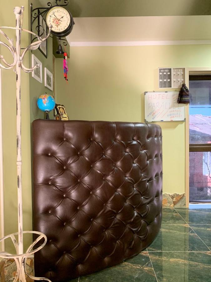 Art Hole Bed & Breakfast Kutaisi Exterior photo